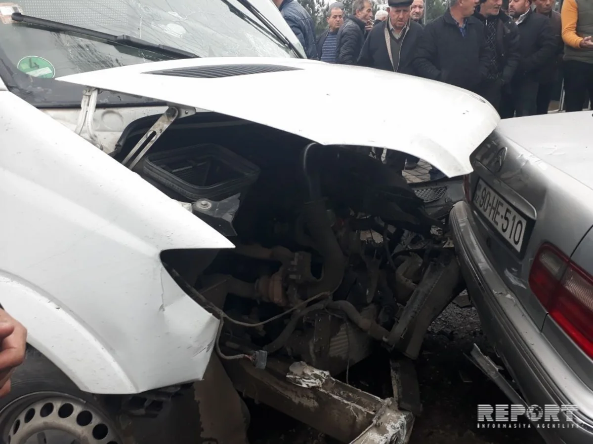 Şirvanda yol qəzası baş verib, 2 nəfər xəsarət alıb