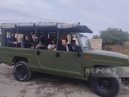 Şirvan Milli Parkında ceyranların müşahidə məntəqəsi istifadəyə verilib
