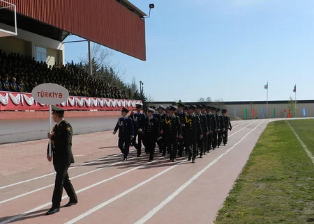 Bakıda kursantlar arasında beynəlxalq idman yarışı keçirilir
