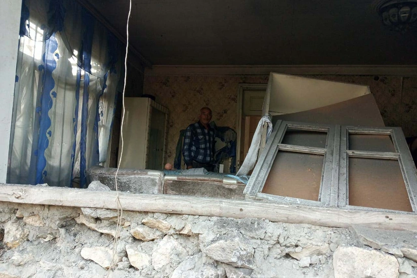 Вражеский снаряд попал в дом в Агдаме