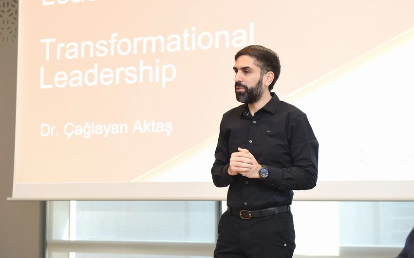SOCAR-ın strateji rəhbərləri üçün inkişaf proqramı üzrə təlimlər keçirilib