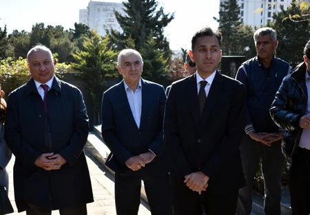 Xalq artisti Rasim Ocaqovun xatirəsi anılıb