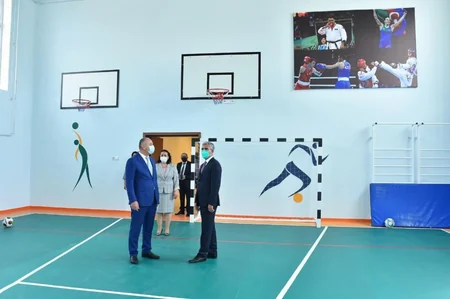 Heydər Əliyev Fondunun inşa etdiyi məktəblərin açılışı olub