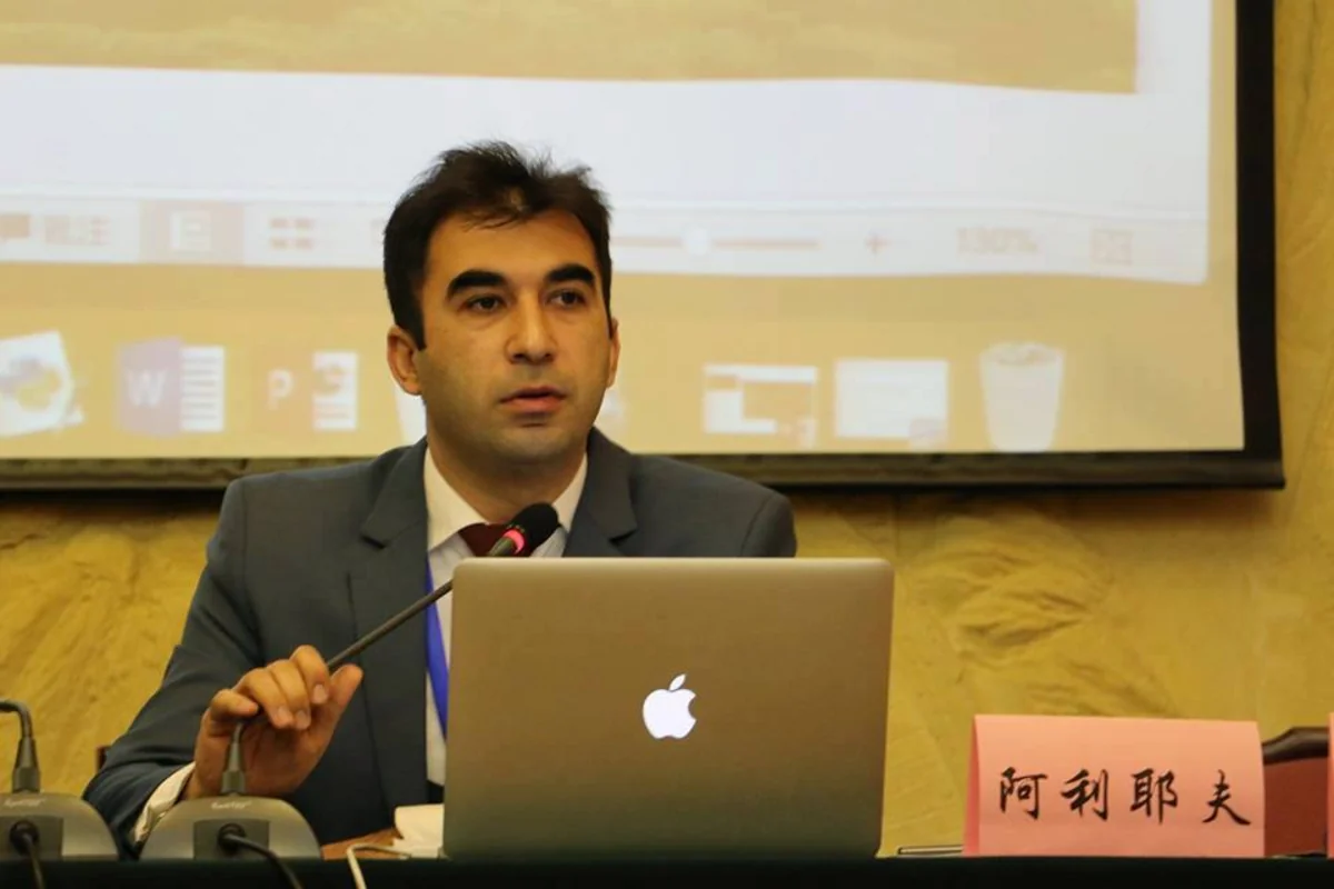 İlk dəfə azərbaycanlı alim Çinin Elmlər Akademiyasına dəvət olunub