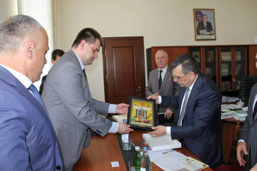 ​Ukraynanın Sumi vilayətinin qubernatoru Azərbaycana səfər edib