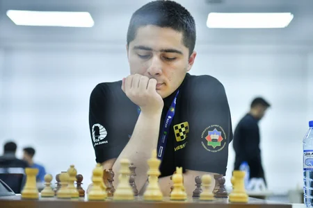 Azərbaycan çempionatında 4-cü turun partiyaları keçirilib, vahid lider bəlli olub