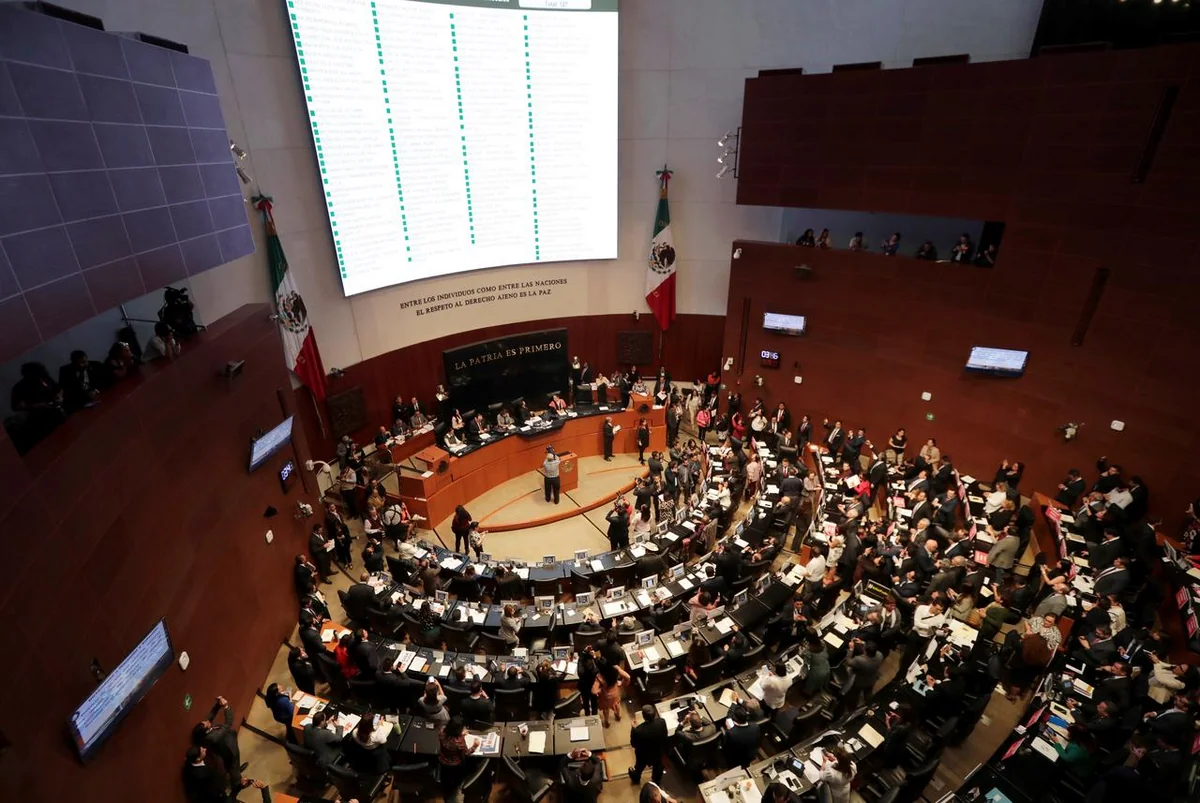 Mexico lifts presidential immunity