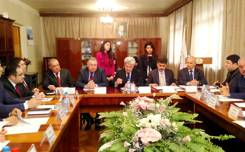 Azərbaycan Auditorlar Palatası Headstart International ilə saziş imzalayıb