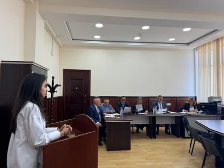 Anar Bağırov magistrantların dissertasiyalarının müdafiəsində iştirak edib