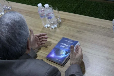 Ukrayna azərbaycanlıları həmrəylik toplantısında “Azərbaycan diasporu” kitabını təqdim ediblər