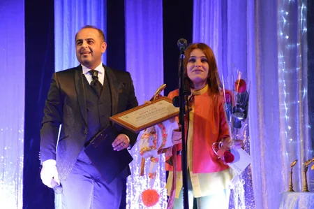 Gənc Tamaşaçılar Teatrı Sima mükafatını təqdim edib