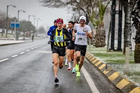 Naxçıvan atleti Trabzonda keçirilən ənənəvi marafonda çıxış edib