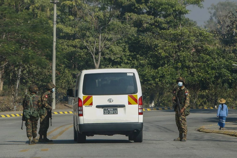Somalia's President under mortar attack in Dhusamareb