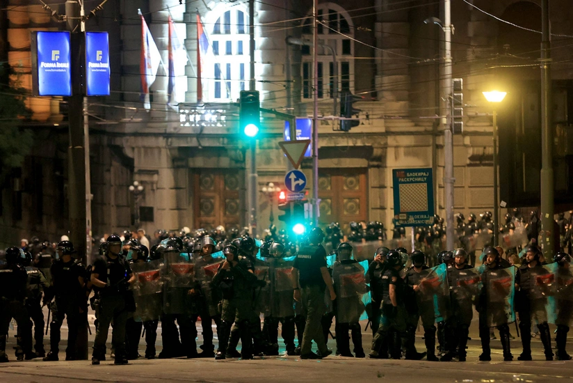 Protests in Serbia leave 6 policemen injured, 56 people detained - Interior Ministry