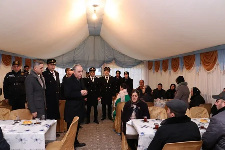 Baş prokuror Kürdəmirdə 58 vətəndaşı qəbul edib