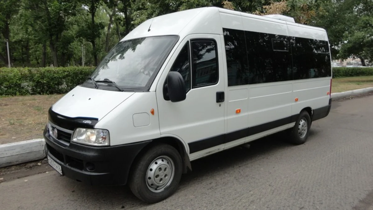 Cəlilabad sakini mikroavtobusda arvadının gözləri qarşısında qətlə yetirilib - FOTO