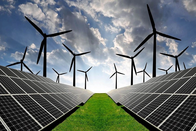 Azərbaycanda inşa ediləcək günəş və külək stansiyalarının istifadəyə veriləcəyi tarix açıqlanıb