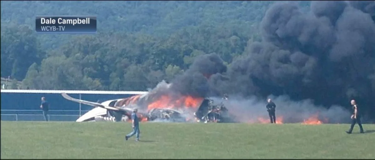 ABŞ-da təyyarə qəzası baş verib, xəsarət alanlar var - VİDEO - FOTO