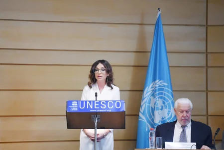 Mehriban Əliyeva Parisdə Koişiro Matsuuranın 80 illiyi münasibətilə keçirilən konfransda iştirak edib - YENİLƏNİB