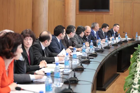 ​Azərbaycanda xarici donorların qrantvermə qaydaları müzakirə edilib
