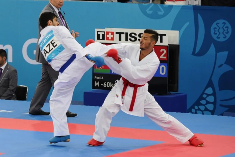 Azərbaycana Bakı 2015də ilk qızıl medalı qazandıran idmançıya mükafatı Prezident İlham Əliyev təqdim edib - ƏLAVƏ OLUNUB