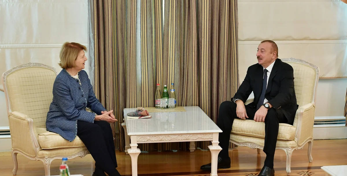 Baroness Emma Nicholson congratulates President Ilham Aliyev
