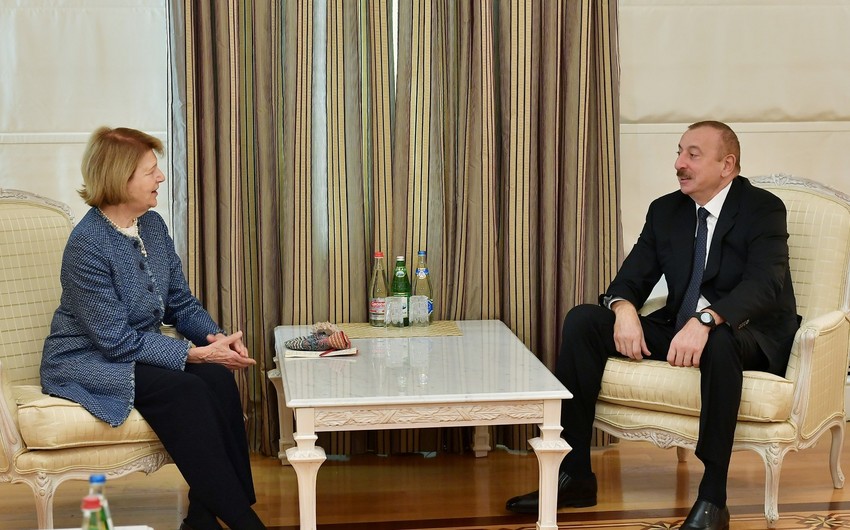 Baroness Emma Nicholson congratulates President Ilham Aliyev