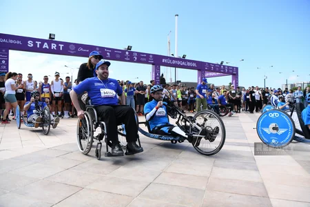 Heydər Əliyev Fondunun təşəbbüsü ilə keçirilən “Bakı Marafonu 2024” start götürüb