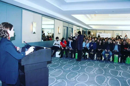 Uşaqlarda daha çox rast gəlinən pediatrik və ortopedik problemlərə müasir yanaşma mövzusunda konfrans keçirilib