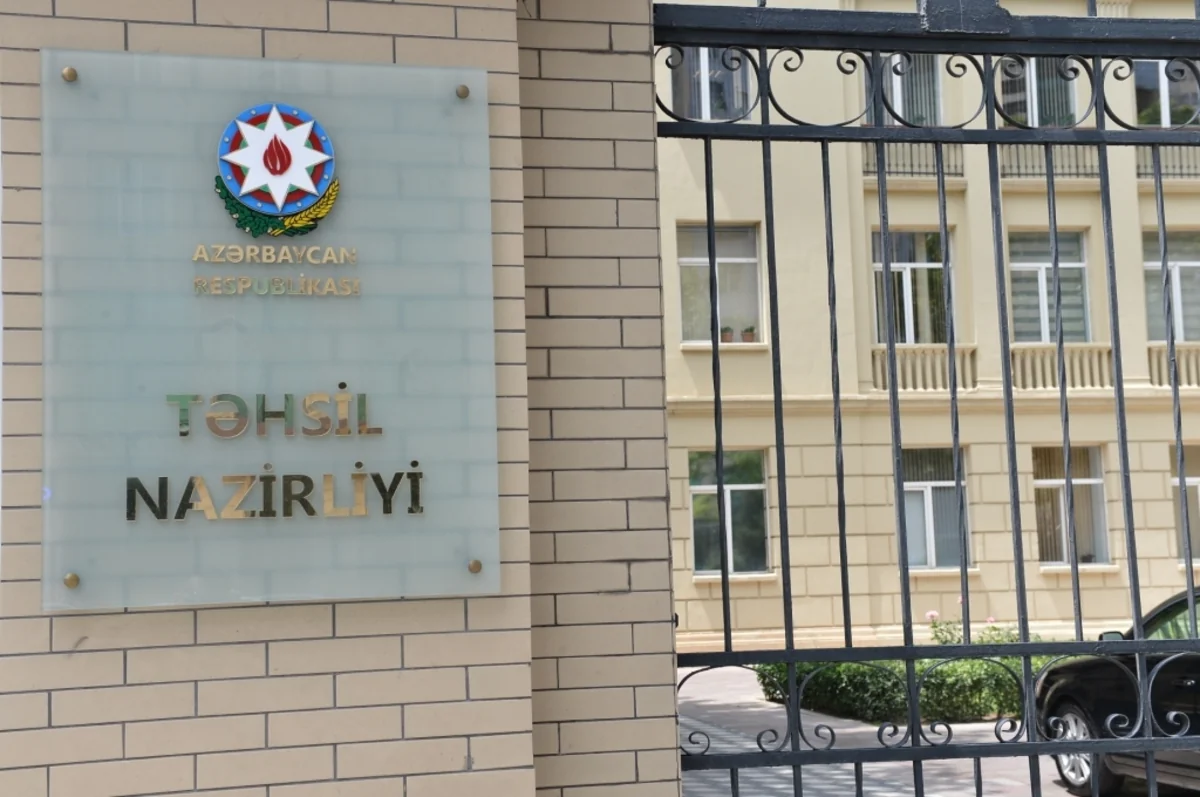 До 5 сентября минобразования обеспечит доставку школьникам всех учебников