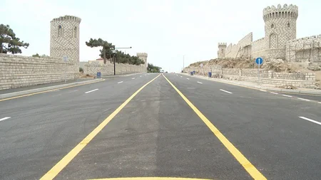 Qala-Pirallahı avtomobil yolunun 1 km-lik hissəsi yenidən qurulub