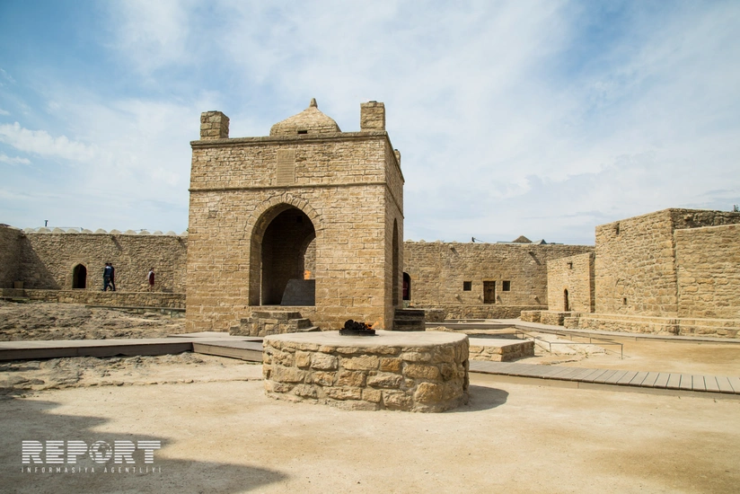 Ateshgah- land of eternal fire - PHOTOS