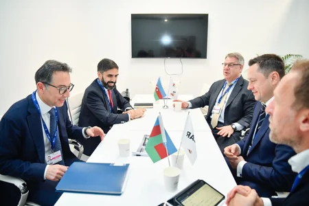 SOCAR inks deal on co-op program with US company