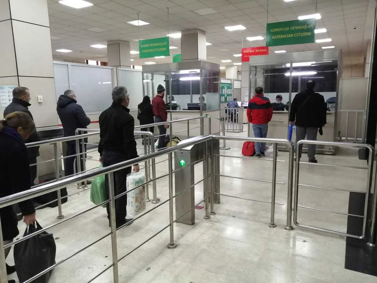 Dövlət sərhədində keçidlə bağlı məhdudiyyətlərin tətbiqi barədə məlumatlar yanlışdır