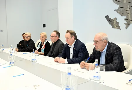 Mədəniyyət Nazirliyində xarici sirk rəhbərləri və mütəxəssisləri ilə görüş keçirilib