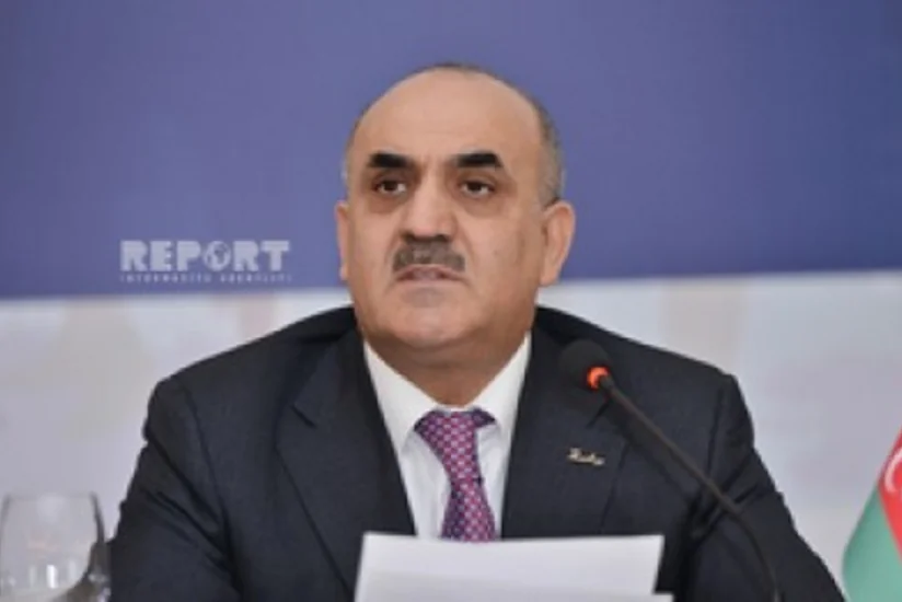 Nazir sağlamlığını gizlədən insanları tənqid edib