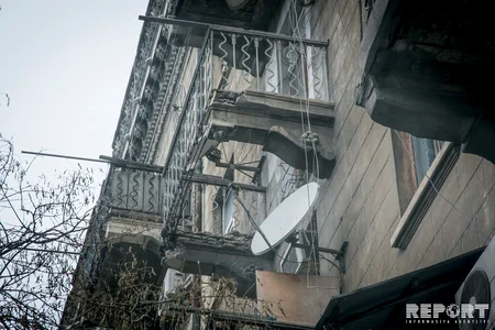 Mayakovski küçəsi 8/9 binasının sakinləri: “Burada yaşamaq təhlükəlidir” - REPORTAJ