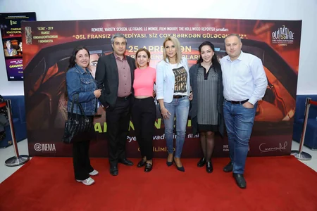 “CinemaPlus”da “Qanunun zərif əli” komediyası nümayiş etdirilib