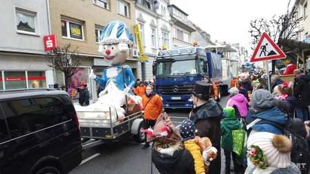 Almaniyada 197 illik karnaval: “Rosenmontag” - FOTO - VİDEO