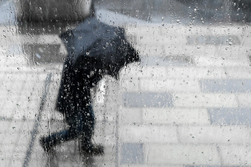 Rainy weather to last until October 7
