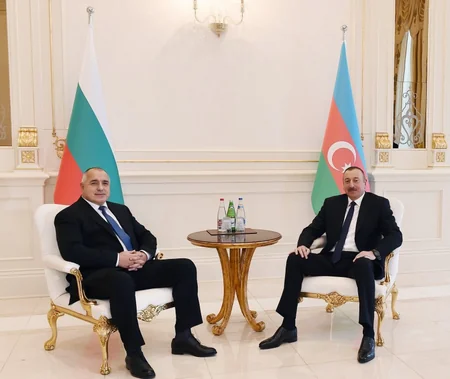 Azərbaycan Prezidentinin Bolqarıstanın Baş naziri ilə təkbətək görüşü olub