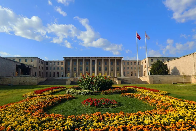 İsveçin NATO üzvlük protokolu Türkiyə parlamentinin komissiyasında qəbul edilib