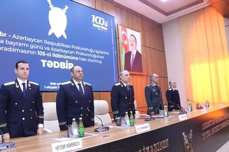 Prokurorluq orqanlarının xidməti fəaliyyətdə fərqlənən əməkdaşları mükafatlandırılıb