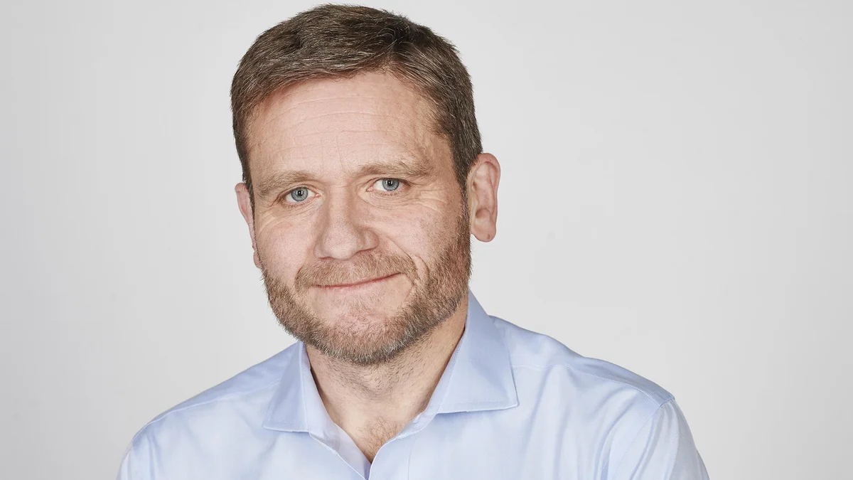 Вице-президент ВР прибыл в Азербайджан