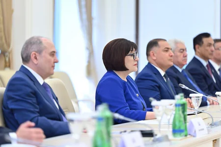 Sahibə Qafarova Çin nümayəndələri ilə parlamentlərarası əməkdaşlığı müzakirə edib