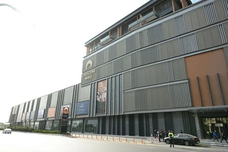 Prezident və birinci xanım Bakıda “Crescent Mall” ticarət mərkəzinin açılışında iştirak ediblər - YENİLƏNİB