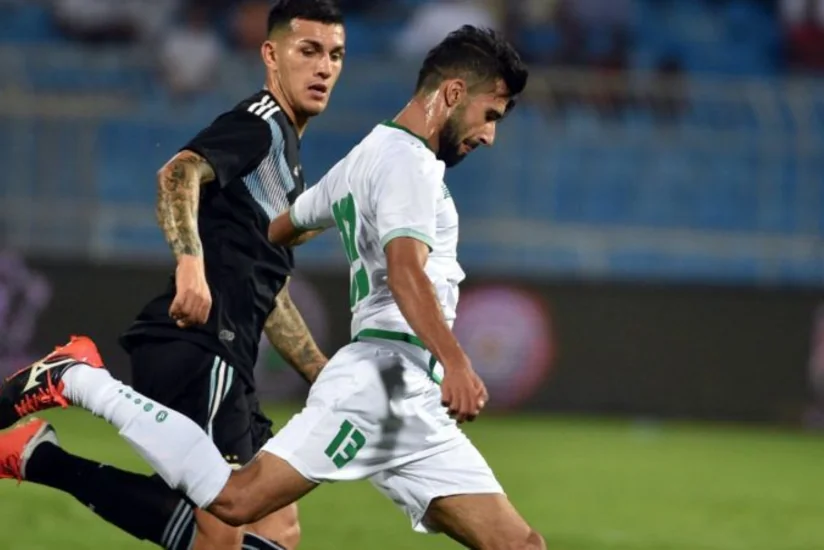 Argentina ilə oyunda anasının ölüm xəbərini alan iraqlı futbolçu əvəzlənib - VİDEO