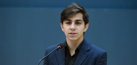 Nazir beynəlxalq yarışlarda uğur qazanan idmançılarla görüşüb