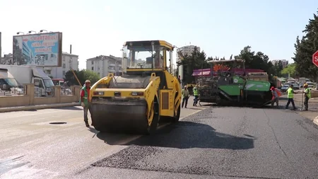 Bakının daha bir prospektində təmir işləri aparılır