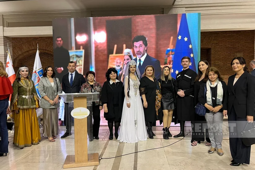 Gürcüstanda Tolerantlıq Günündə azərbaycanlı müəllim mükafatlandırılıb